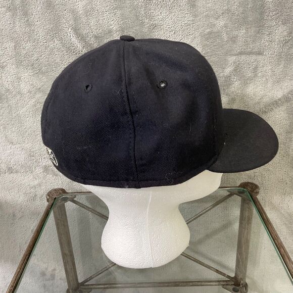 Vintage Round Rock Express MILB New Era fitted 7 1/4 Black/Red patch Cap Hat USA - Picture 6 of 8